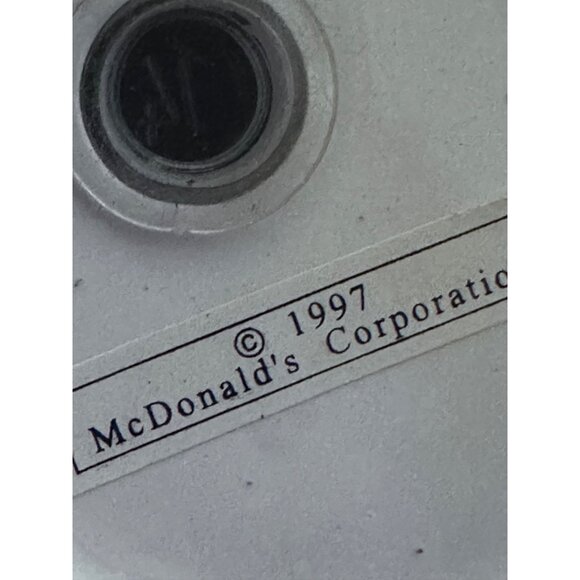 McDonalds 1997 Big Mac Burger & Fries Ceramic Salt & Pepper Shakers - Picture 5 of 7